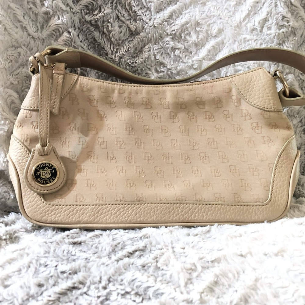 Dooney and Bourke signature logo handbag
